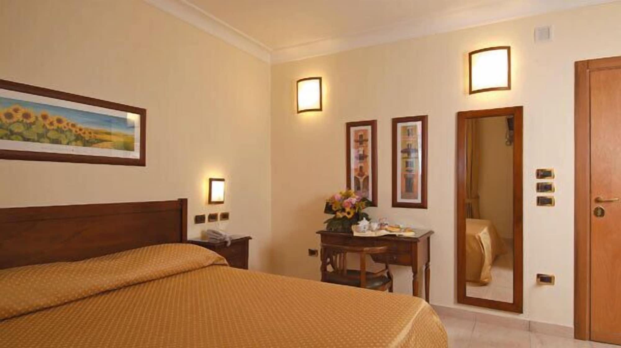 Buono Hotel Наполи Екстериор снимка