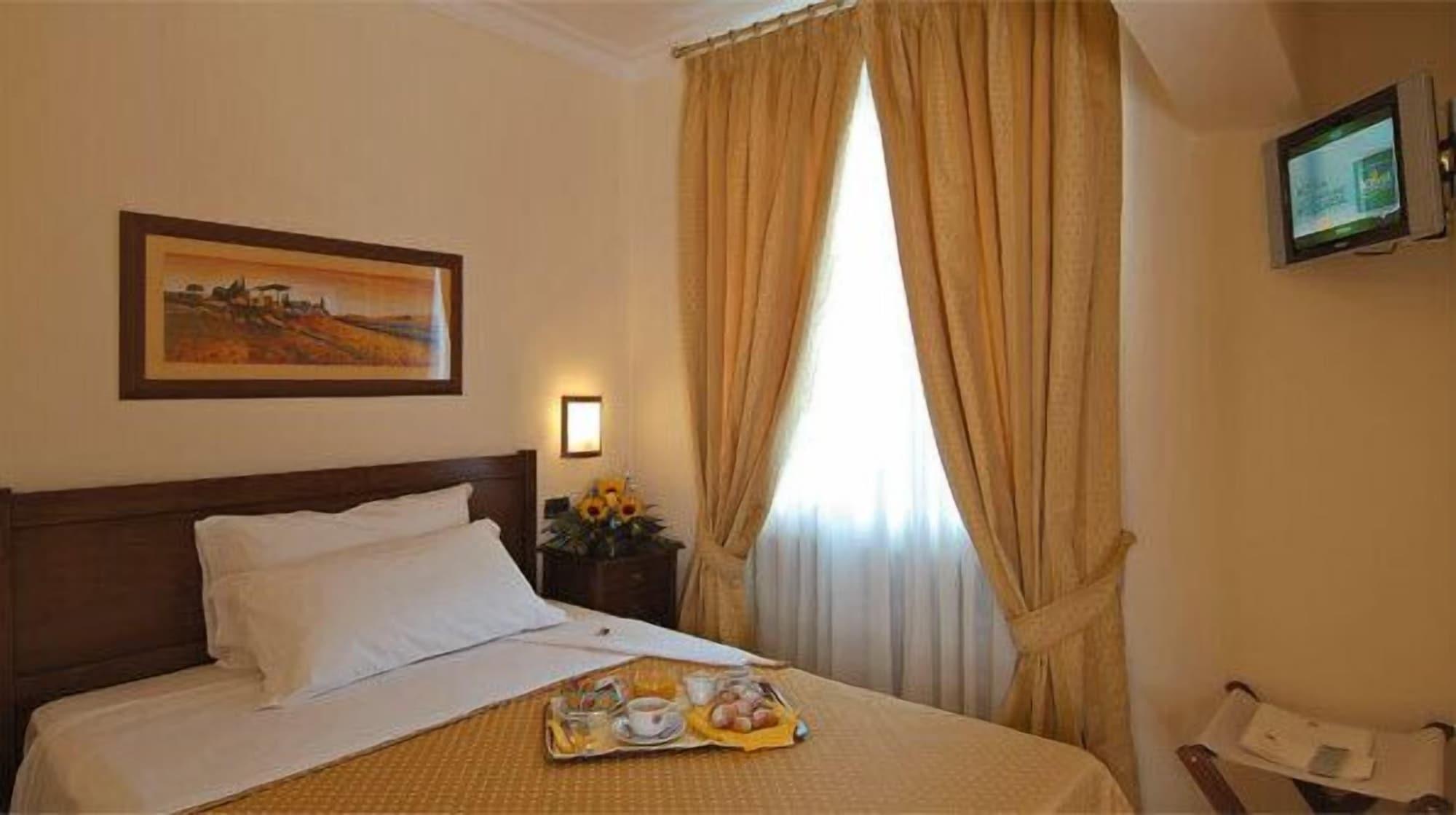 Buono Hotel Наполи Екстериор снимка
