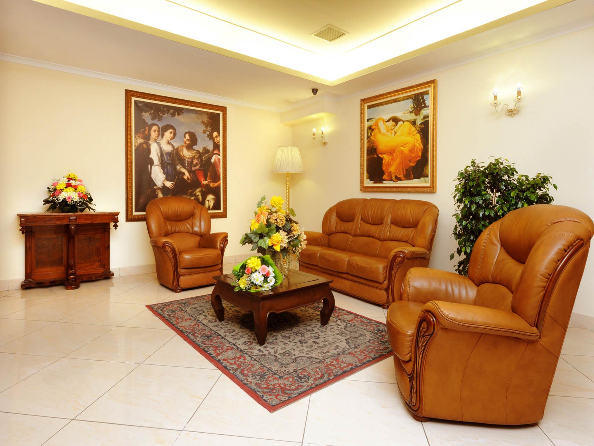 Buono Hotel Наполи Екстериор снимка